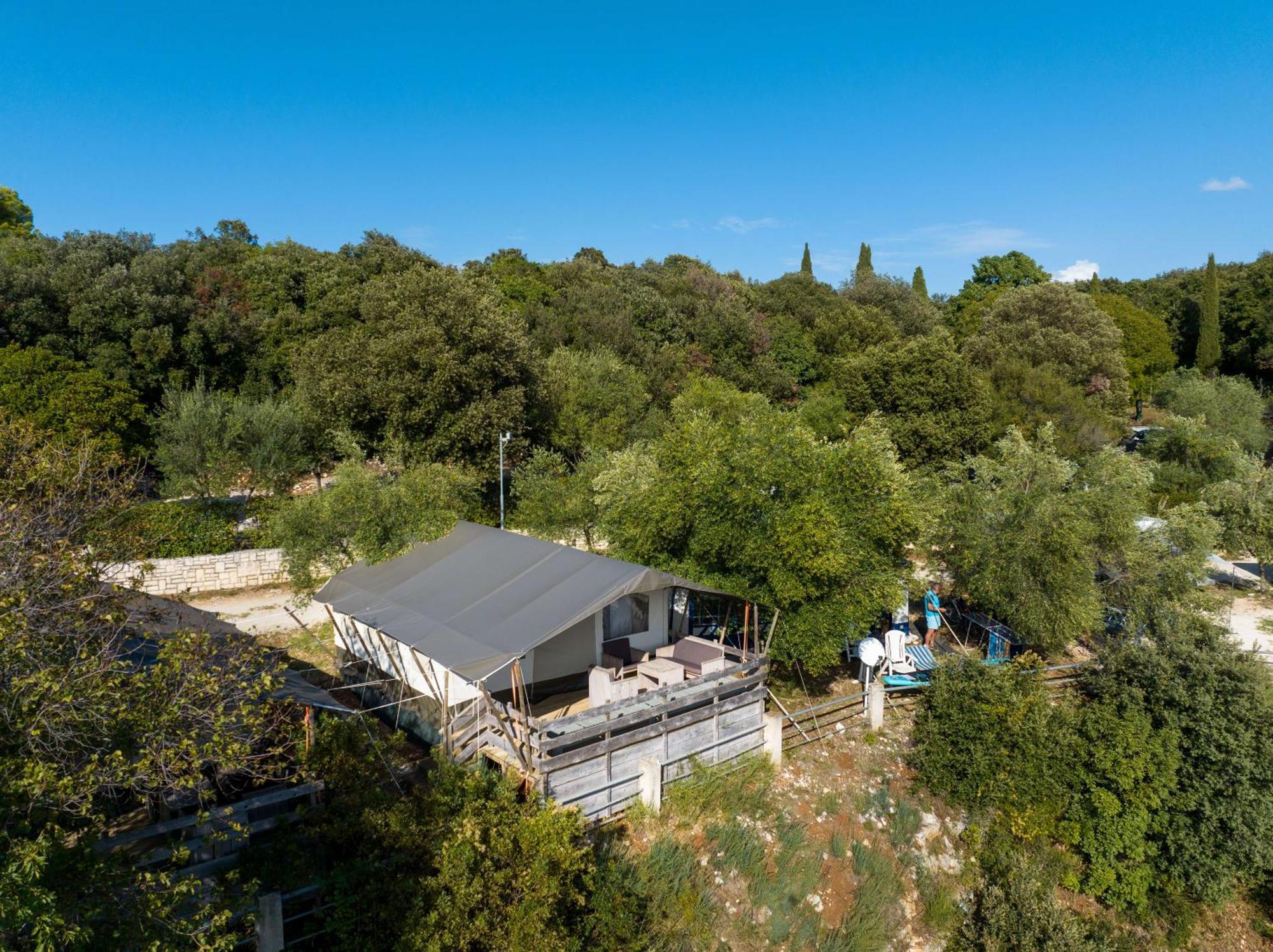 Easyatent Camping Porto Sole Върсар Екстериор снимка