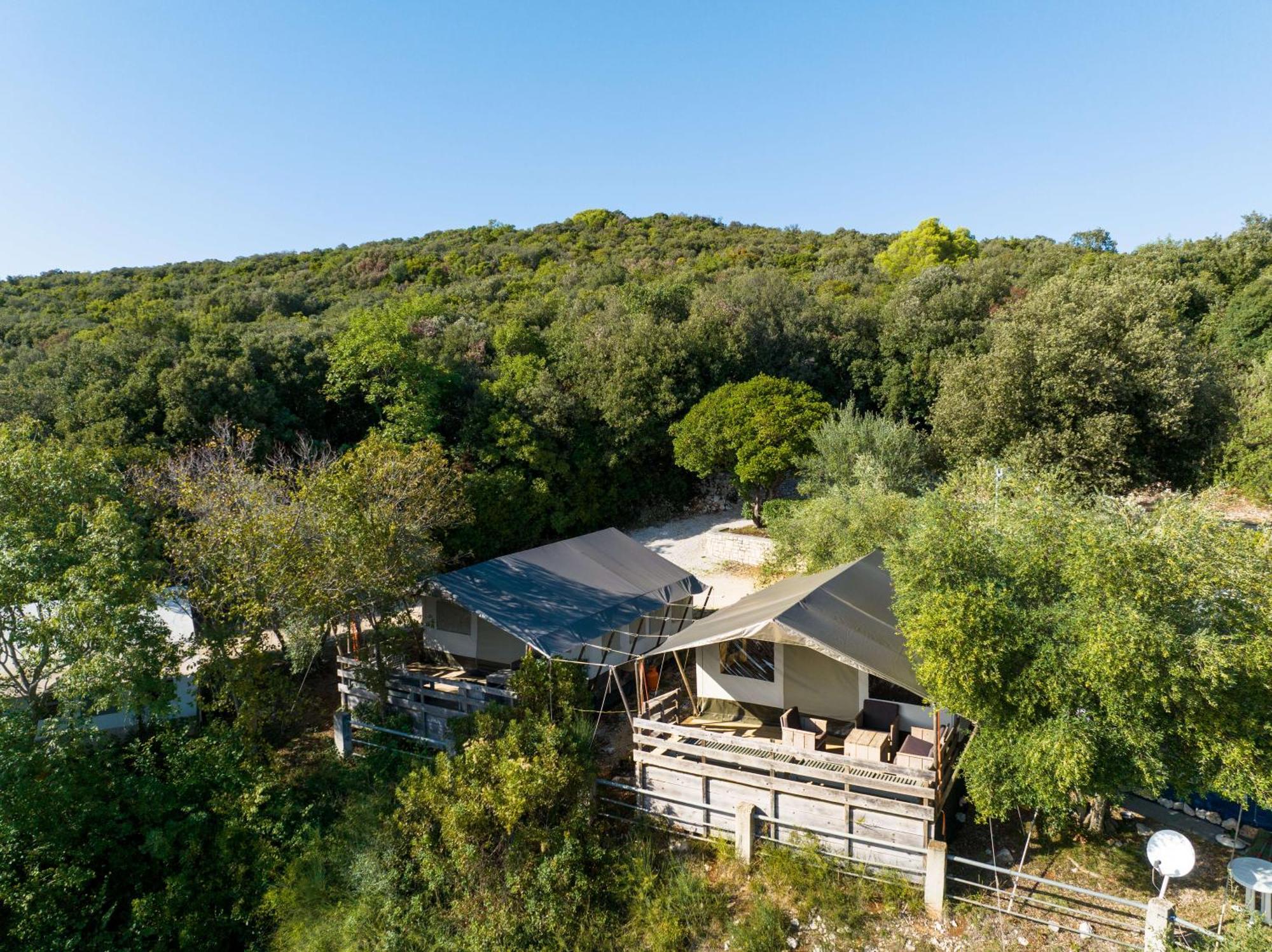 Easyatent Camping Porto Sole Върсар Екстериор снимка