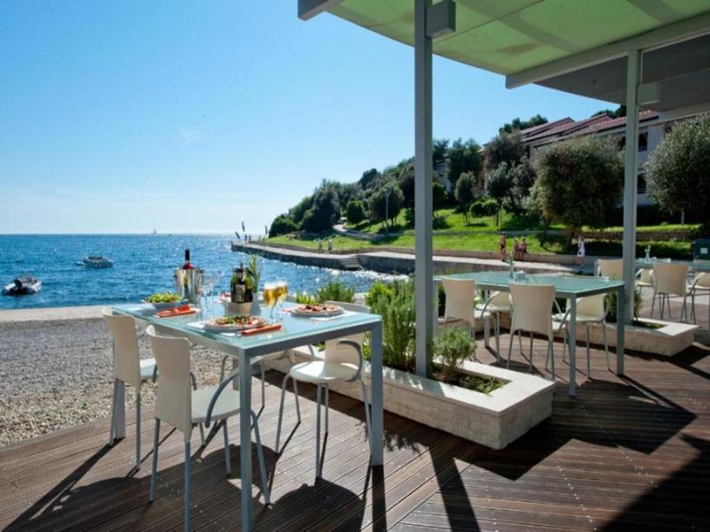Easyatent Camping Porto Sole Върсар Екстериор снимка